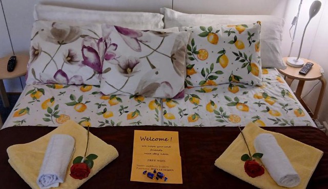FAMILY DELUXE - SLEEP WELL! Very quiet night - Queensize good quality twinbed and second bedroom 2 single beds- Spacious 60m2 - supermarket Prisma and restaurang only 200m - ski rental and trail - tea and coffee - towels