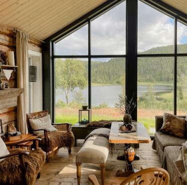 Family-Friendly Seter Cabin Near Makalaus Peak