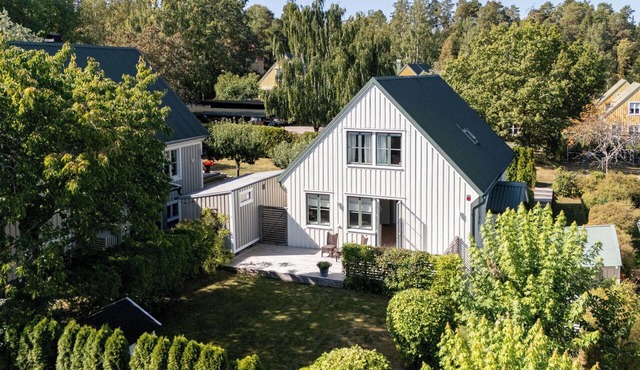 Family Villa in Danderyd - 4 Bedrooms in Danderyd