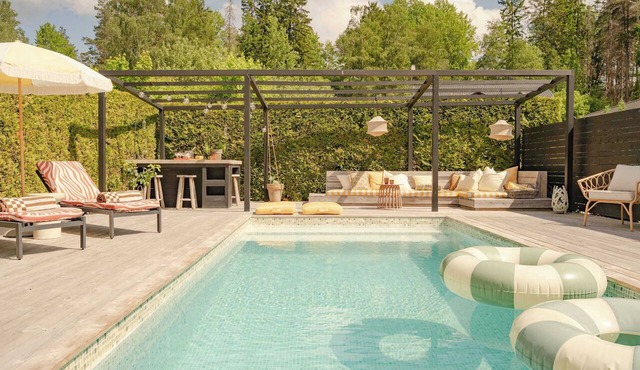 Family Villa with Pool, Garden & Outdoor Bar Near Stockholm