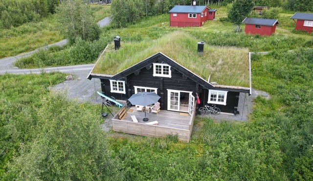 Familycabin at a lake in Ringsaker