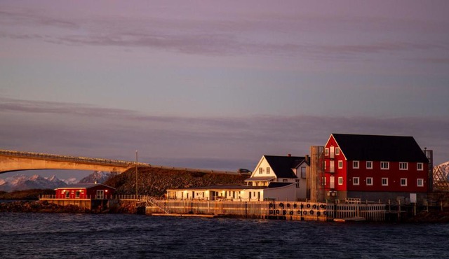 Fast Hotel Henningsvær