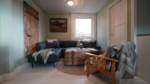 Fisherman's cabin, Lofoten - 25 in Vestvagy