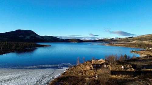 Fiskebu at Flaksjøen