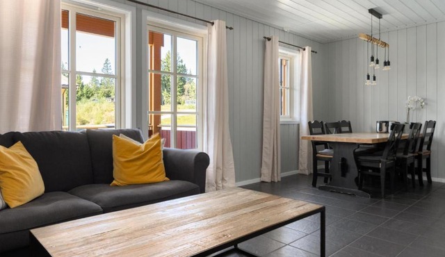 Fjell & Ski · 2 sov · Elbillader · 60 min OSL in Løten