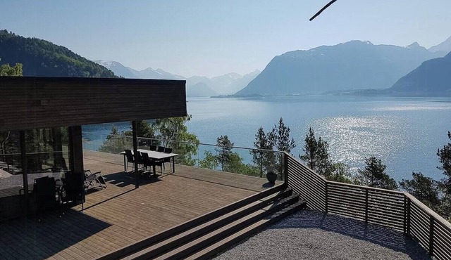 Fjord cabin with panoramic views in Rauma