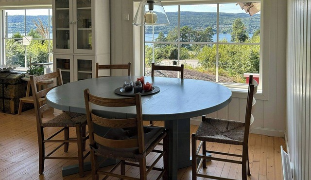 Fjord cabin with sea view south of Drøbak