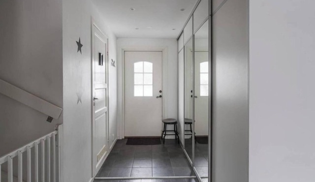 Fully Renovated 4BR Home With Modern Kitchen