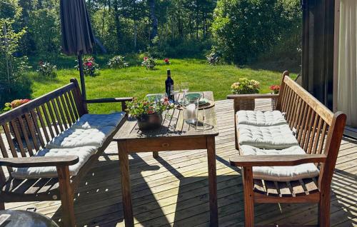Gorgeous Home In Ängelholm With Wifi