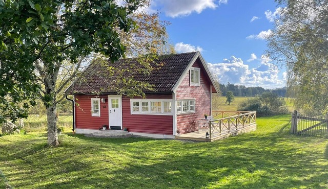 Gorgeous home in Askersund