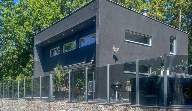 Gorgeous home in Borås with sauna
