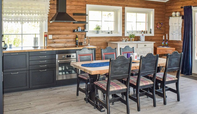 Gorgeous home in Flesberg with WiFi in Flesberg