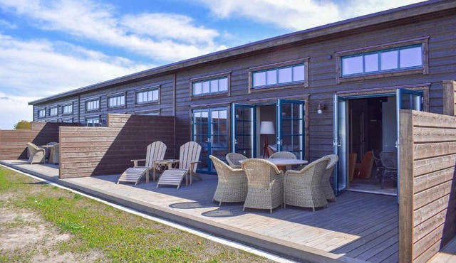 Gorgeous Home In Kivik With Wifi