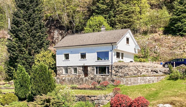 Gorgeous home in Nedre Vats with WiFi