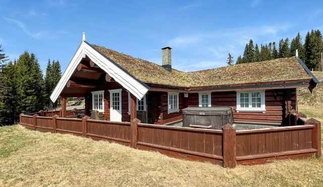 Gorgeous home in øyer with sauna