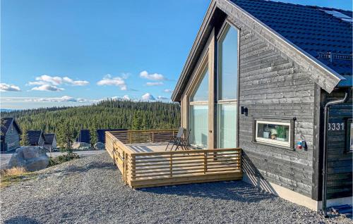 Gorgeous Home In Sjusjøen With Wifi