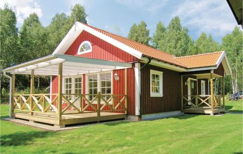 Gorgeous Home In Vessigebro With Wifi