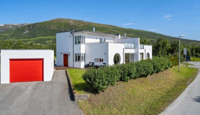 Great villa with amazing view