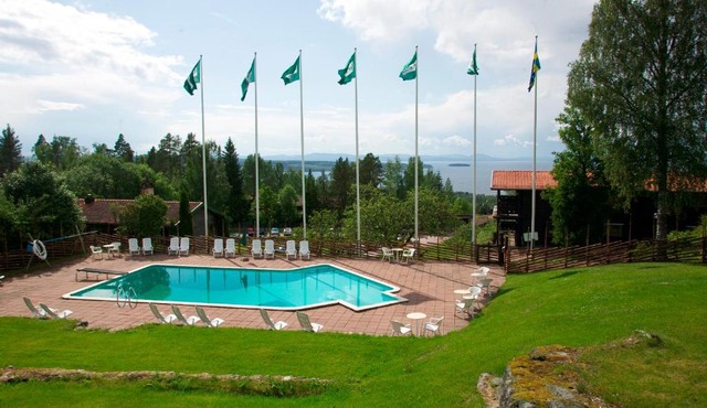 Green Hotel