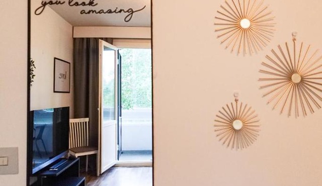 GuestFirst- Family Retreat Near Train & Kuusijärvi Lake in Vantaa