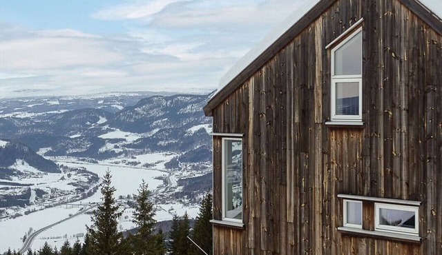 Hafjell Retreat - Kaldsvekroken Ski Cabin in Øyer