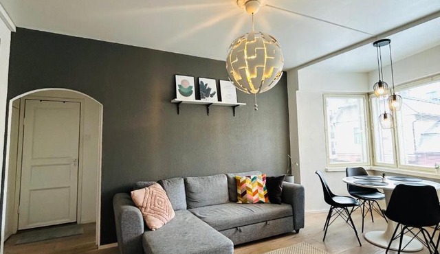 Harmony two-room condo near bus- and railwaystation
