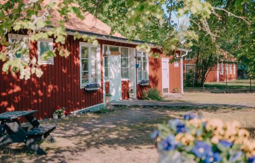 Hasselö Island Hostel