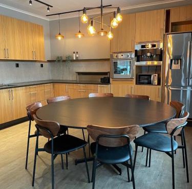 High standard apartment, 15 min to Romme Alpin