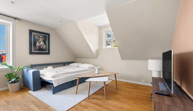 Historic Bergen Home I Free Parking