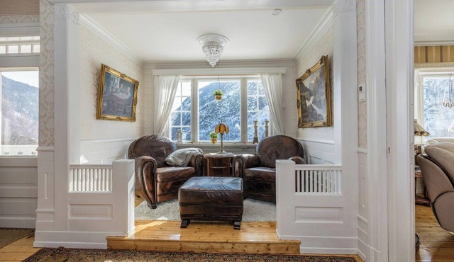Historic Executive Residence from 1907