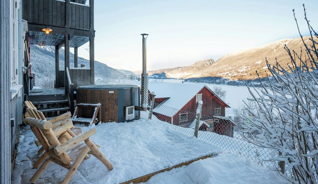 Historic farm with panoramic views in Gudbrandsdalen