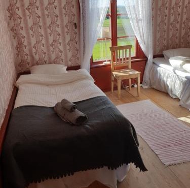 Hofra Bed & Breakfast in Delsbo
