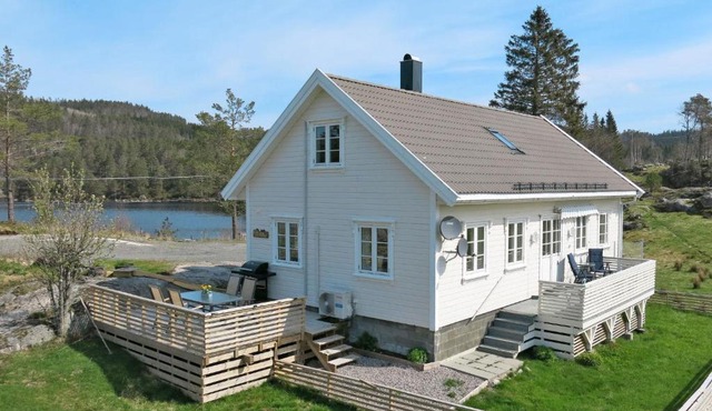 Holiday Home Der ute by Interhome