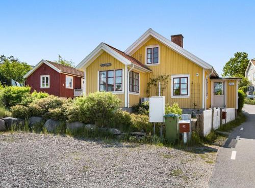 Holiday Home Fjällbacka by Interhome in Fjallbacka