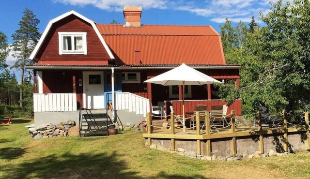 Holiday home in Smaland with 4 bedrooms in Kvillsfors