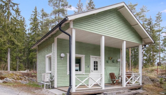 Holiday Home Juhlamenot mökki 11 by Interhome