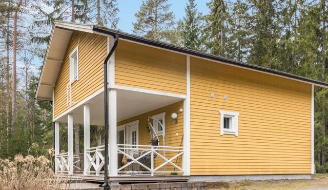 Holiday Home Juhlamenot mökki 12 by Interhome in Västerskog