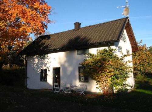 Holiday Home Rustikales Landhaus mit Garten in toller Lage by Interhome