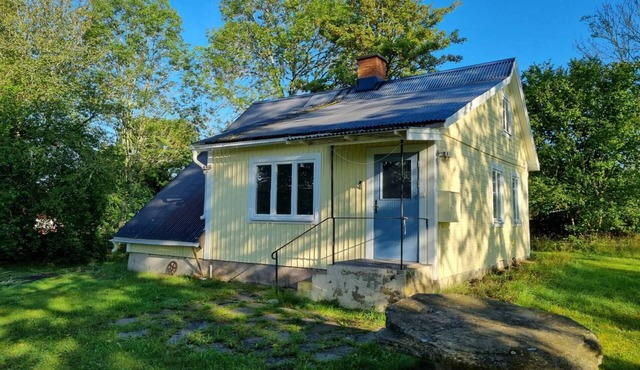 Hus Ådalsvägen – Holiday Home with Sauna in Fågelfors in Ruda