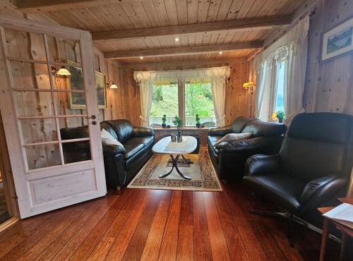 Huset ved Dalsfjorden