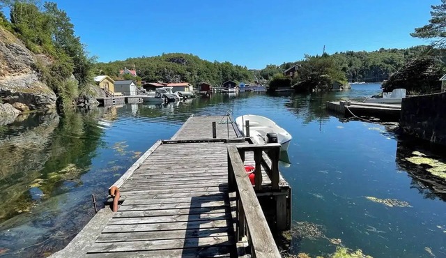 Hytte ved Sjøen med Egen Brygge - 20 min fra Bergen Sentrum