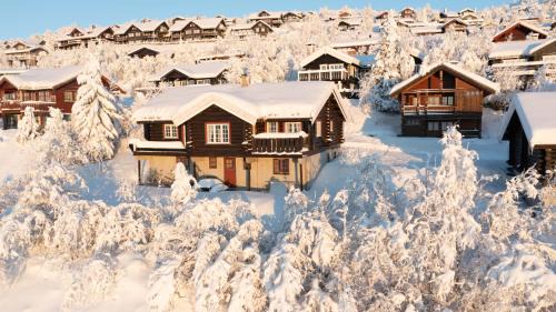 Ideal For Families 6 Bedrooms And Sauna