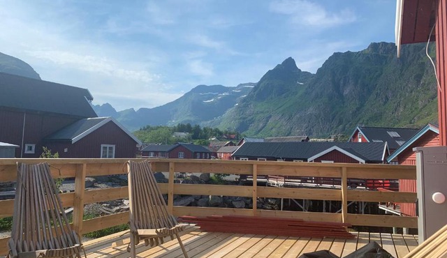 Ingrid Rorbu, Å i Lofoten in Moskenes