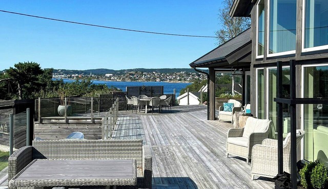 Island cabin with boat, 5 min from Kristiansand in Kristiansand