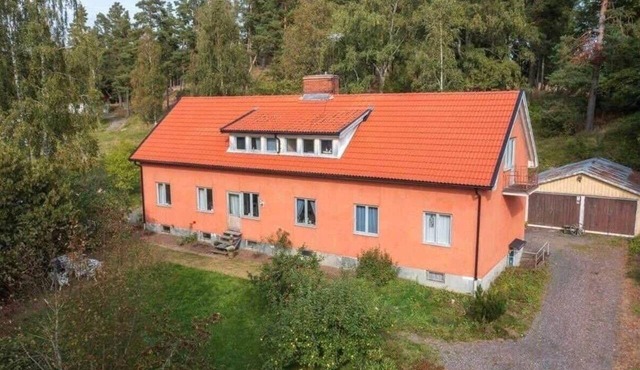 JON152 Aneby - Vireda Lärarbostaden 1