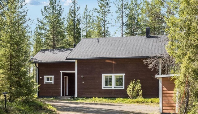 Keselmäkulma by Interhome in Salla