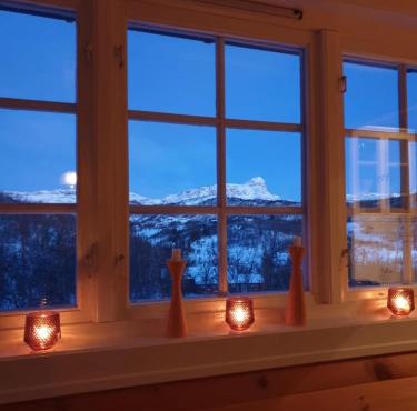 Koselig hytte på Beito