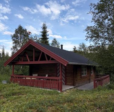 Koselig tømmerhytte