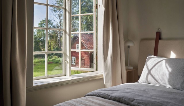 Kungs Starby gård Bed & Breakfast