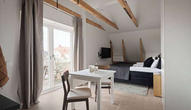 L Boutique Hotel